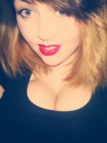 I wish I was Kurt Cobain's love child.