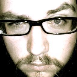 eloqui's profile picture. Eclecticist. Consumer. Listener. Thinker. Un niþamant ipiriþ bik.