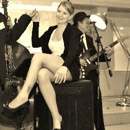 Rockstar at heart, just wanna live, laugh, love & be the life and soul of every party!!! Also, I am in Digital Marketing :P http://t.co/9splrhZIua