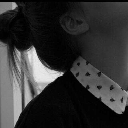 naaaaa232's profile picture. 