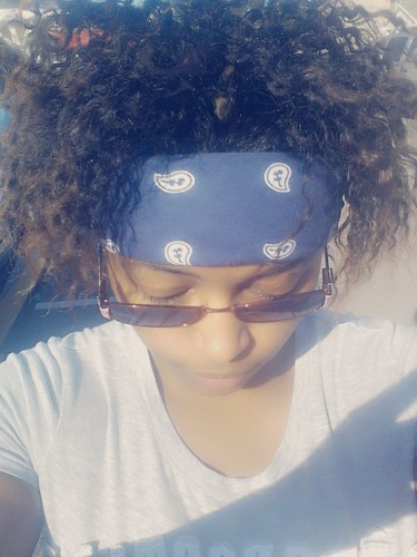 #Sophmore #11.24.12 V.S 12.10.12  #Younqq Princess♡ Y.O.L.O Your Only Young Once ♡