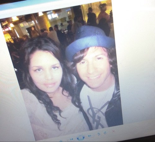 teamkanterAUS's profile picture. I think it's safe to say that meeting Dan Kanter was an experience I'll remember forever. Guitar legend.