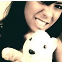 mar,noite,chuva,cobertor, e ele *-*