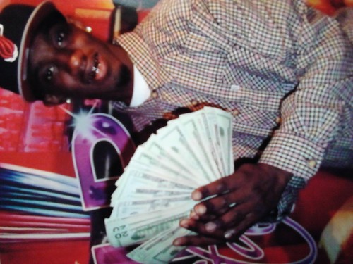 REALASSNIGGA8's profile picture. 