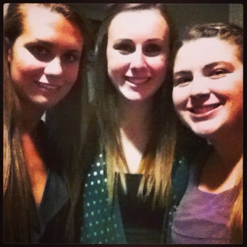 CourtneyPomer's profile picture. 