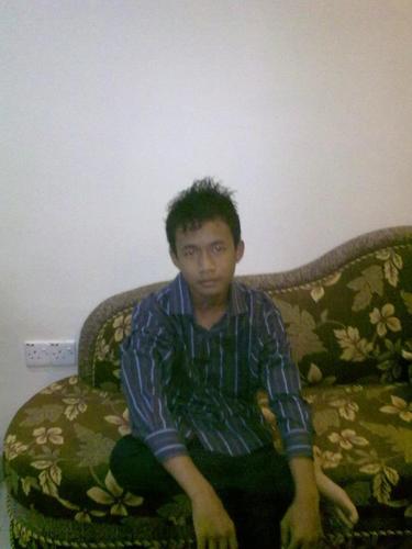 harith iskandar , 16 years 0ld  , sch0ol di mane2 jew