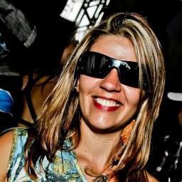 Artista plástica e Compositora