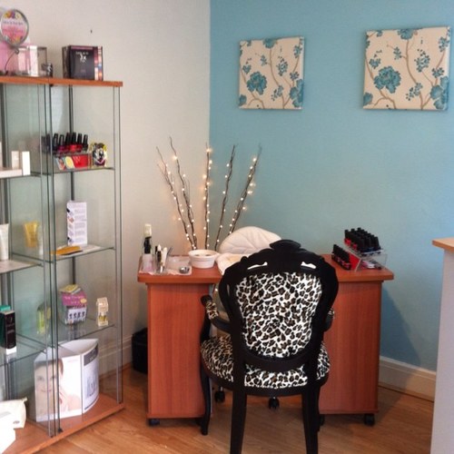 Flawless Beauty Salon Mossley 171 Manchester Rd, Mossley 01457 838789 Mobile 07817409727