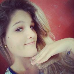 Minha imagem é você quem faz , minha vida sou eu quem vivo ! (: