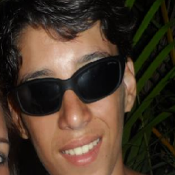 Sou Evangélico , Humilde , Gosto de Jogar Futebol e Tenho 14 Anos !