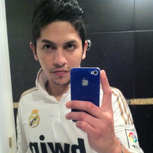 alejandrowikiwi's profile picture. 