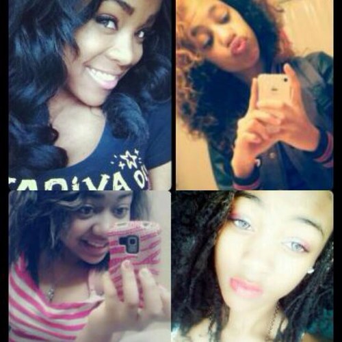 #GroupAccount #FollowUs . We #FollowBack . #PrettyGirls 
{Alexis, Zayla, Davia, & Mariah} ★☆