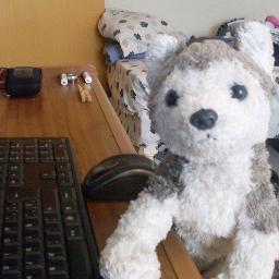 Lauezrom's profile picture. Another piece of living matter.