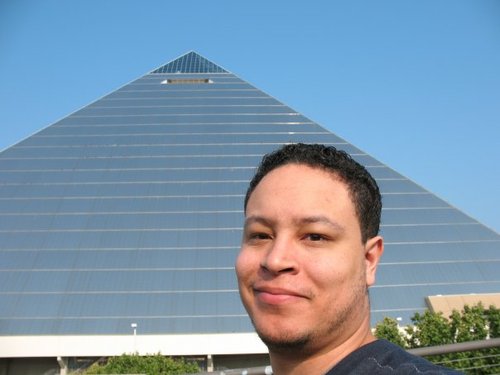 Shades250's profile picture. Tweet, Tweeting, and had Twoten