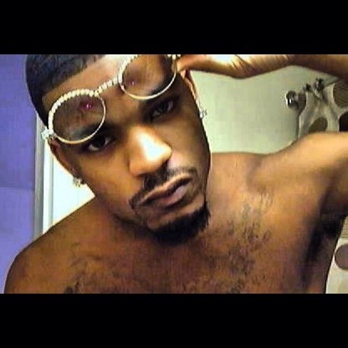 real nigga single nigga loyal nigga buff wearin as nigga money bag nigga 365 follow a nigga like myself LADIES ONLY PLEASE