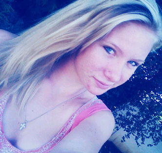 Love Music, love watching movies a lot and love spending time with the people °̩ love and care about ... *