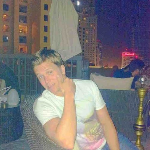 AaronHood1980 Profile Picture