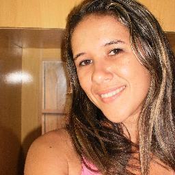 Eu sou o que a Bíblia diz que eu sou,eu tenho o que a Bíblia diz que eu tenho.Amo Jesus.