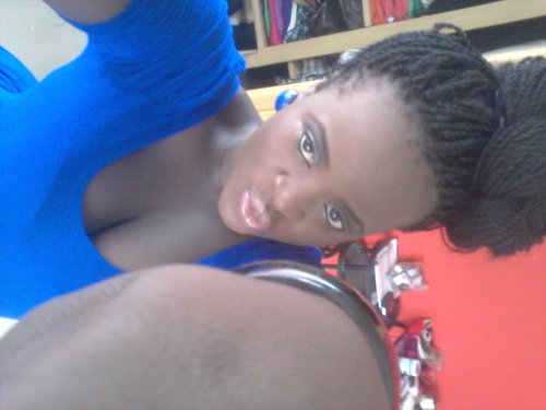 Msbioh's profile picture. living ma life!!!