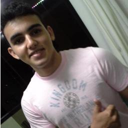 18anos,Cursando Ensino médio,Vascaino de coração quer saber mais? follow-me ;] Mossoró/RN
