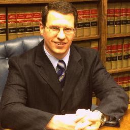 Kelly Peterson practices family/domestic law in a variety of areas, including as a divorce lawyer, mediator, Private Guardian ad Litem, and Special Master.