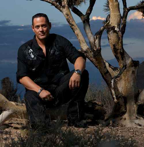 Vegas_Rokr's profile picture. USAF Instructor Advanced Munitions Systems Technology; Palms Casino/Palms Pearl Security; Gadget Guru, Mac User