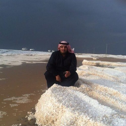 من المتابعين لأحوال الطقس☁️⚡️☔️وأعشق الرحلات البرية .... وأحب الصحراء بمافيها .....القصيم - محافظة الرس . معرفي ( الوسمي ) إنستقرام alwasmi240 . سنابALWASMI3339