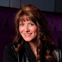 Speaker, teacher, poet, and author of A Friend in Me. Married to Dr. Brad Lau, mother to three teenaged daughters, friend of God.