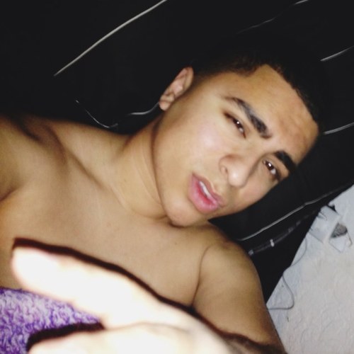Follow my new Twitter: @adrianalexg — http://t.co/xYiglXVSM7