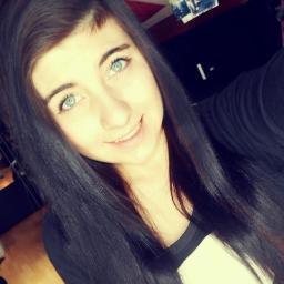 rominax3's profile picture. Folle, souriante, marrante, 17 ans célib fan de MJ, Simple Plan et The Pretty reckless Amatrice de Secret Story, Fan de Gossip Girl, Glee et Skins
XOXO Romina