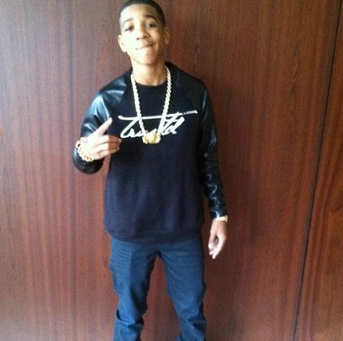 She pop a Myles she sweatin :P