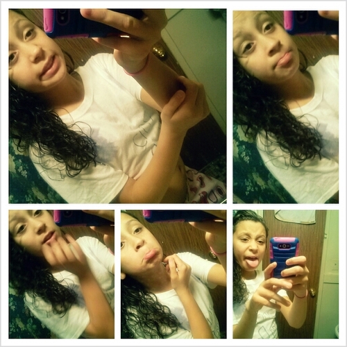 If You Are Reading This I Want You To Knoee Your Beautifuul And Yaas F*ck It Up Bby Guurl ♥.♥