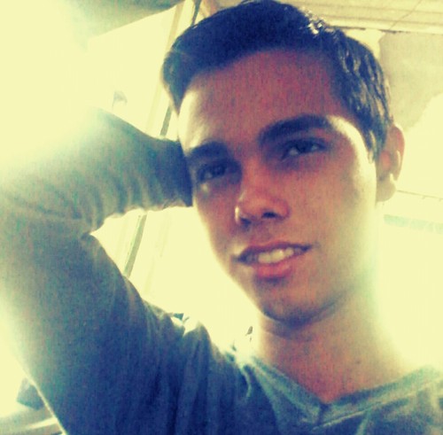 17, viva la vida o/ .   3 meses para os 18 anos *-*