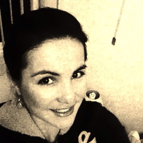 Aleeess's profile picture. 