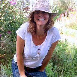 Inspiring source for French Lifestyle, Food, Wine Deco & Culture from a delightful holiday home near #Uzès #Gard #Languedoc #Provence http://t.co/nQ6wcOzy0d