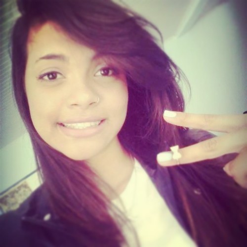 Se não for hoje, um dia será. Algumas coisas por mais impossíveis que pareçam, a gente sabe que foram feitas para um dia dar certo. (: