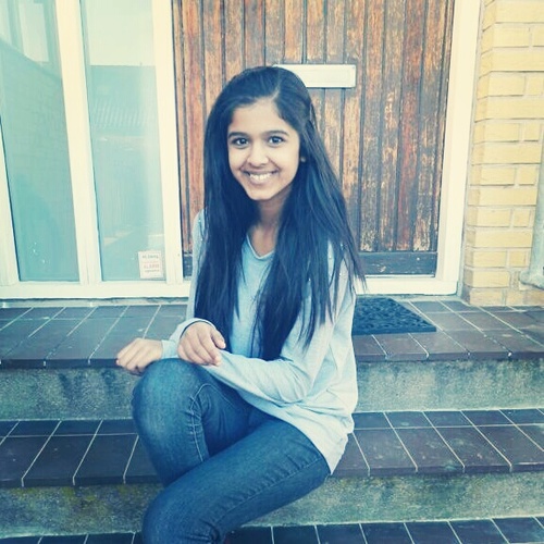 hey everyone! I live in Denmark. 14 y/o follow me on instagram: naiha1998 and kik me: naihaayub¦ I follow back, maybe S W A G !