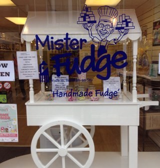 bessies_sweets's profile picture. Traditional sweet shop in burnham on sea stocking over 250 jars of sweets plus locally made fudge and chocolate proud to be in the small business saturday 100