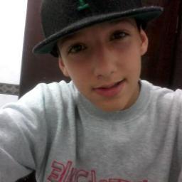 Vitinho pra vocês :P:P sigam - me !
