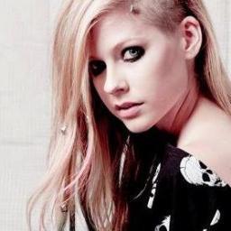 Official Spot For Avril Lavigne News & Quotes...Daily!