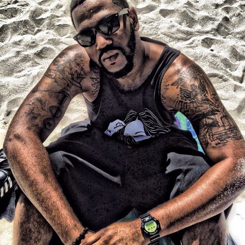 D_Droski's profile picture. Money Motivated #Fortune100 [] A Dream Will Remain A Dream Until You Chase It & You Cant Chase It Sleeping...So Wake Up[] Follow Me #IFollowBack