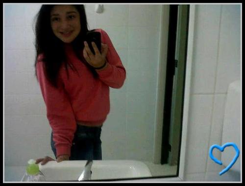 Bailarína y Practicante de Cheerleaders♡ La vida es larga y dura, núnca se tiene lo que uno quiere y cuándo se tiene, no se tiene cómo uno quiere.