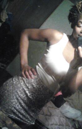 No need for my bio , juss follow me ( Danielle ) And ill follow you back!! # enuff said # ook bye .