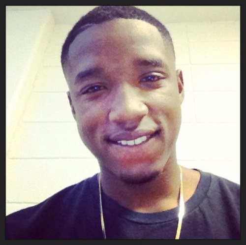 follow me on instagram: d_james32 after yhu add me on facebook Demetrius James