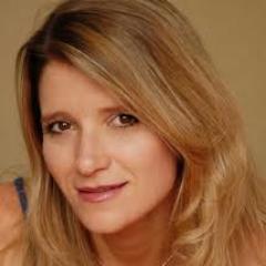 KC Native, local restaurant supporter, real estate investor, lover of the beach, water sports, #bitcoin #volleyball, #pickleball, & chocolate.