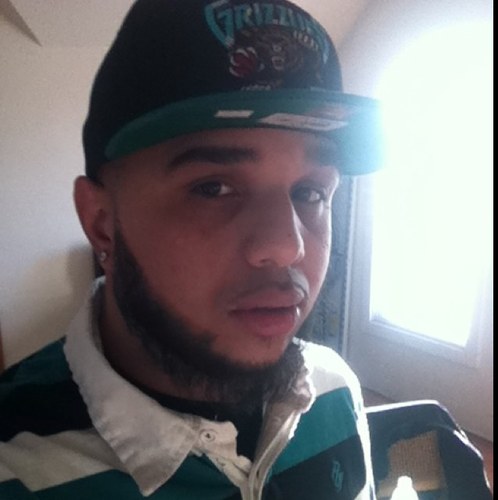 urmainsqueeze24's profile picture. 