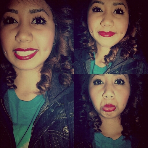 Living life to the fullest | haters love me | like to get crazy | love meating new people | smoker | partyer | thug Life | folllllow me !(: