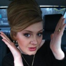 Singer, songwriter, musician, multi-instrumentalist. How dare I not love her? Adele, you have me.
                 Work at @OzealGlasses