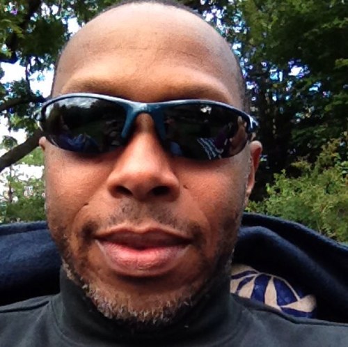 LOPII305's profile picture. 