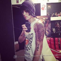 roodyAfuckingA's profile picture. 16 anos, franja, música, feio, retardado, BVB, Asking Alexandria, Chealsea Grin